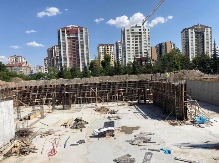 Saha Betonu ve Kalıp Yapım İşleri